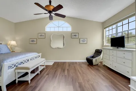 27 Via Del Corso Palm Beach Gardens FL 33418