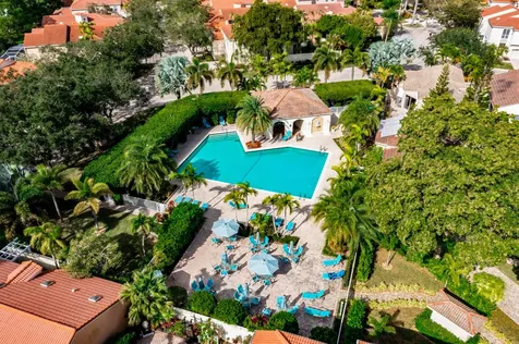 27 Via Del Corso Palm Beach Gardens FL 33418