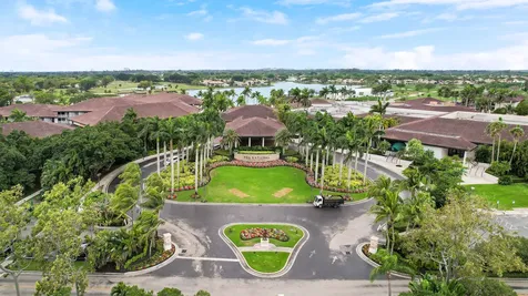 27 Via Del Corso Palm Beach Gardens FL 33418