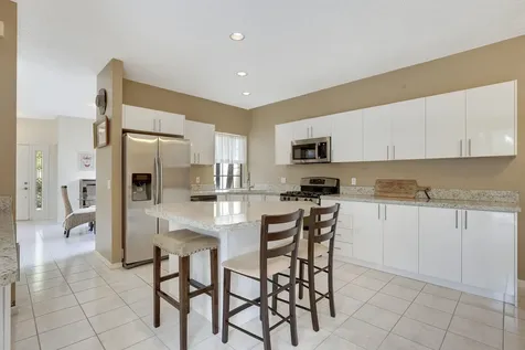 27 Via Del Corso Palm Beach Gardens FL 33418