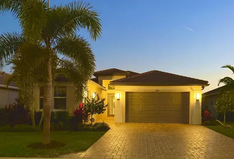 11909 Sw Coral Cove Parkway Port Saint Lucie FL 34987
