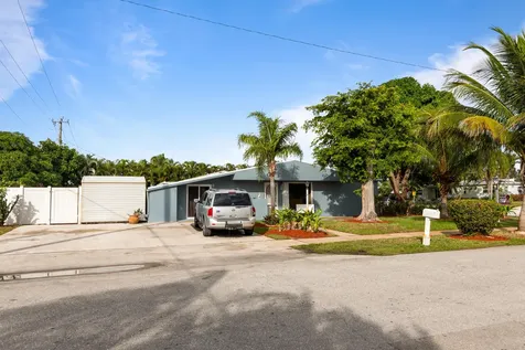 1403 W Broome Street Lantana FL 33462
