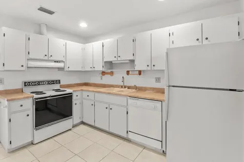 8094 Se Villa Circle Hobe Sound FL 33455