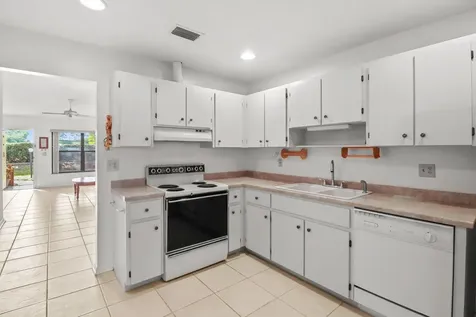 8094 Se Villa Circle Hobe Sound FL 33455