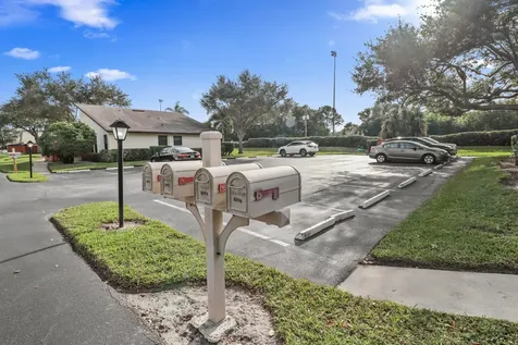 8094 Se Villa Circle Hobe Sound FL 33455