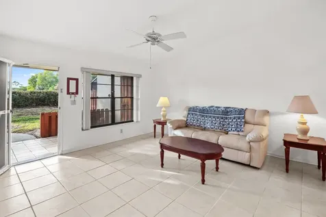 8094 Se Villa Circle Hobe Sound FL 33455
