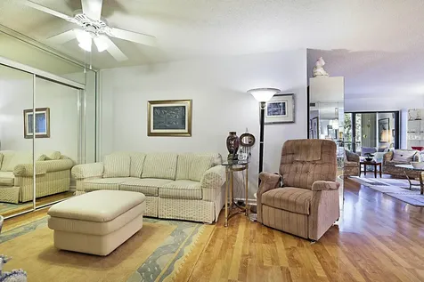 6037 Pointe Regal Circle Delray Beach FL 33484