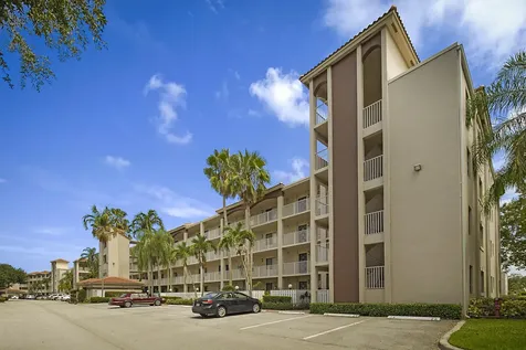 6037 Pointe Regal Circle Delray Beach FL 33484