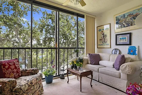 6037 Pointe Regal Circle Delray Beach FL 33484