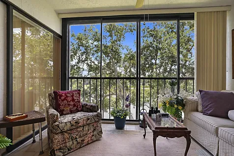 6037 Pointe Regal Circle Delray Beach FL 33484