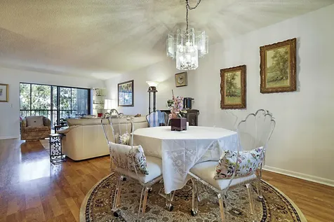 6037 Pointe Regal Circle Delray Beach FL 33484