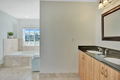 1931 Ne 2nd Street Deerfield Beach FL 33441