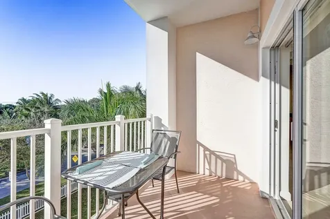 1931 Ne 2nd Street Deerfield Beach FL 33441