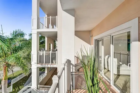 1931 Ne 2nd Street Deerfield Beach FL 33441