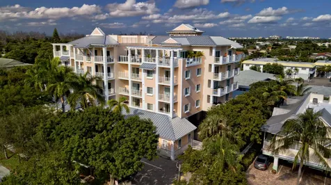 1931 Ne 2nd Street Deerfield Beach FL 33441