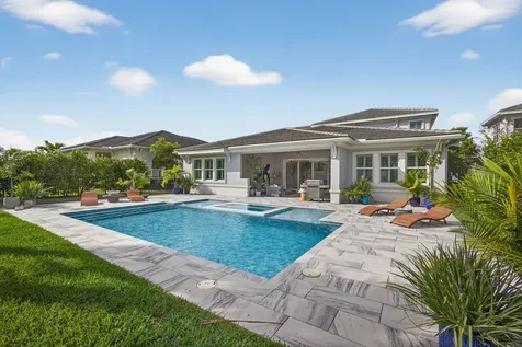 9374 Crestview Circle Palm Beach Gardens FL 33412