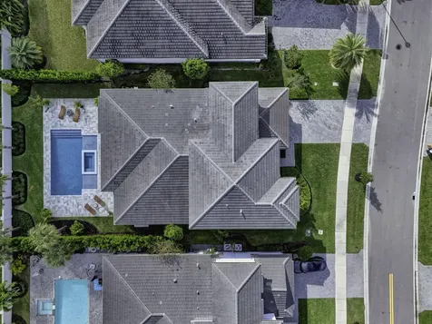 9374 Crestview Circle Palm Beach Gardens FL 33412