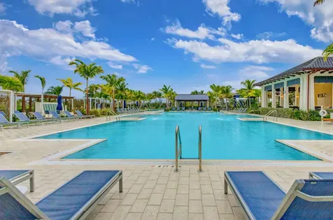 9374 Crestview Circle Palm Beach Gardens FL 33412