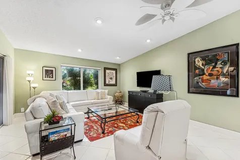 6348 Pointe Pleasant Circle Delray Beach FL 33484