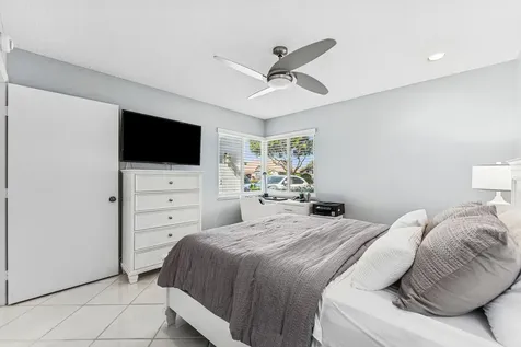 6348 Pointe Pleasant Circle Delray Beach FL 33484