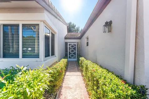 6348 Pointe Pleasant Circle Delray Beach FL 33484
