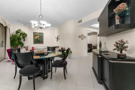 7546 La Paz Boulevard Boca Raton FL 33433