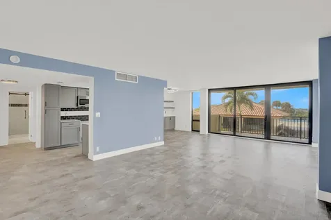 5460 N Ocean Drive Singer Island FL 33404