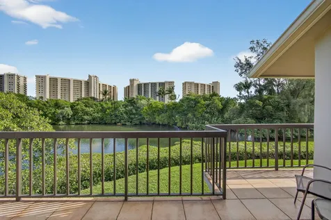 2102 Fairway Drive Jupiter FL 33477