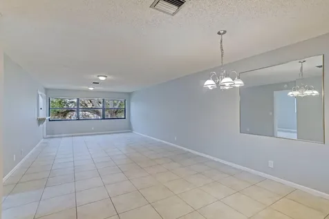 3011 Sw 21st Terrace Delray Beach FL 33445