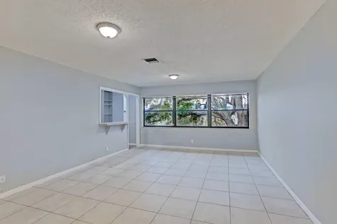 3011 Sw 21st Terrace Delray Beach FL 33445