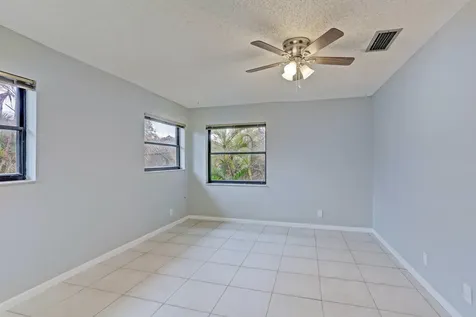 3011 Sw 21st Terrace Delray Beach FL 33445