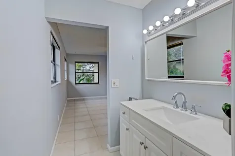 3011 Sw 21st Terrace Delray Beach FL 33445