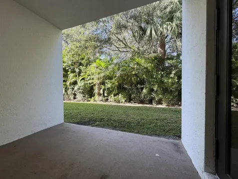 329 Bella Sol Way West Palm Beach FL 33406