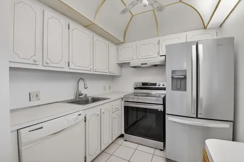 167 Preston D Boca Raton FL 33434