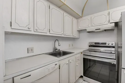 167 Preston D Boca Raton FL 33434