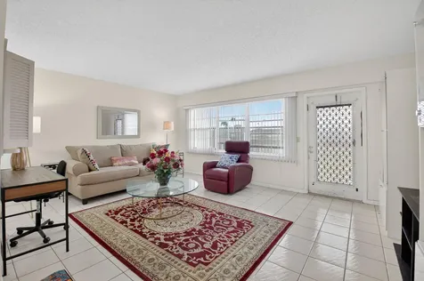 167 Preston D Boca Raton FL 33434