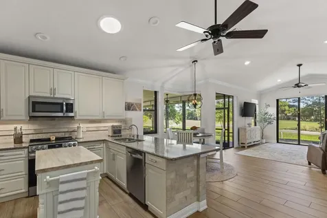 1509 SW Mockingbird Circle Port Saint Lucie FL 34986
