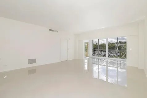 389 S Lake Drive Palm Beach FL 33480