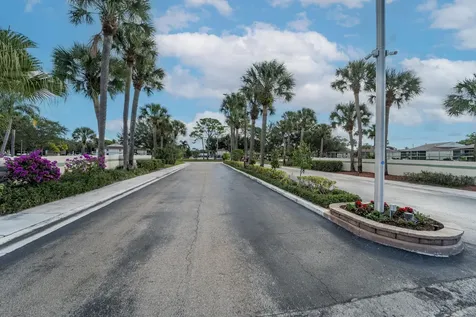 6392 Chasewood Drive Jupiter FL 33458