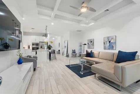 2908 Gin Berry Way West Palm Beach FL 33401