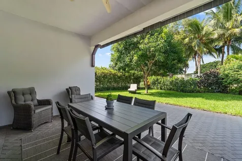 2908 Gin Berry Way West Palm Beach FL 33401