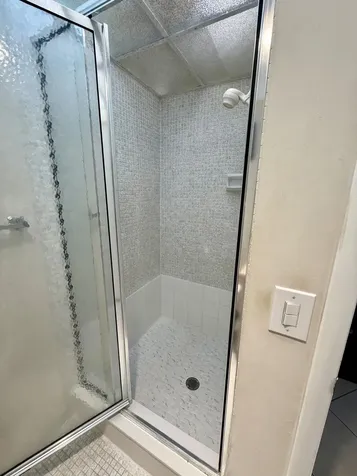 470 Capri J Delray Beach FL 33484