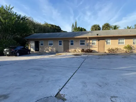 525 S Swinton Avenue Delray Beach FL 33444