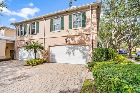 3 Oakland Court Tequesta FL 33469