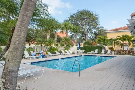 3 Oakland Court Tequesta FL 33469