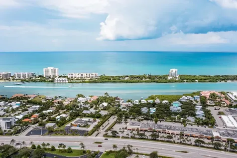3 Oakland Court Tequesta FL 33469