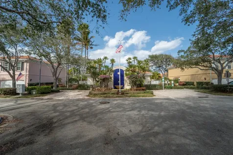 3 Oakland Court Tequesta FL 33469