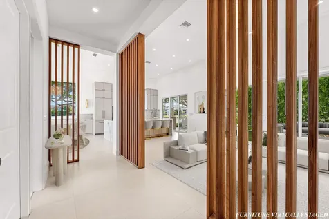 5890 Nw 39th Avenue Boca Raton FL 33496