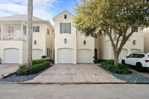 1016 Bay Street Delray Beach FL 33483