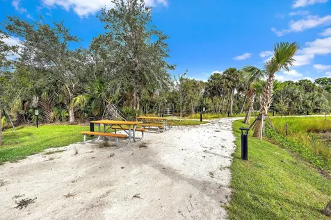 272 SW Sally Way Stuart FL 34997